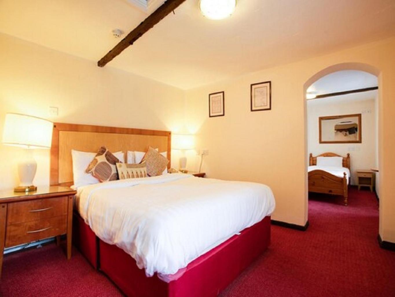 The Rose And Crown Hotel Wisbech Esterno foto
