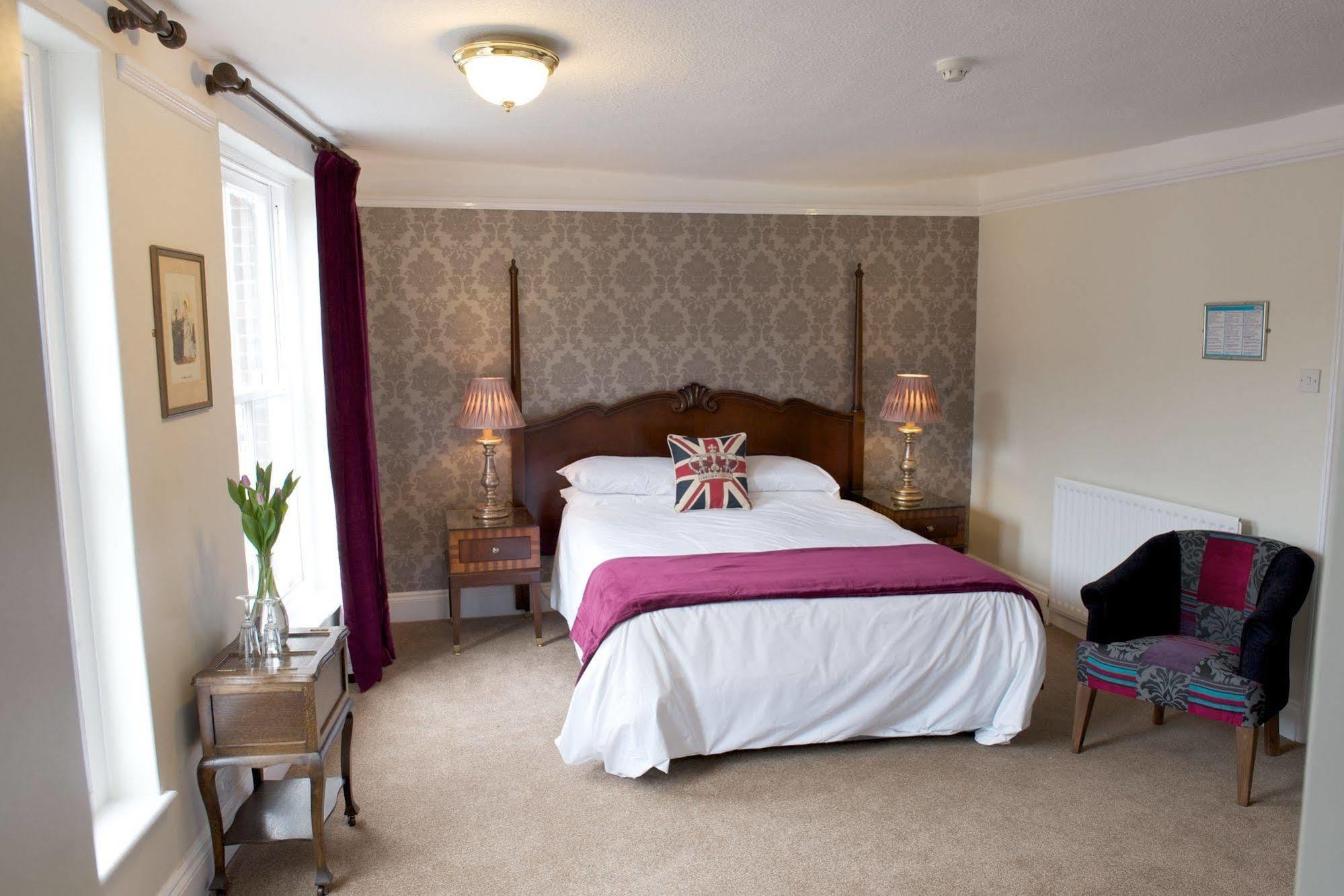 The Rose And Crown Hotel Wisbech Esterno foto