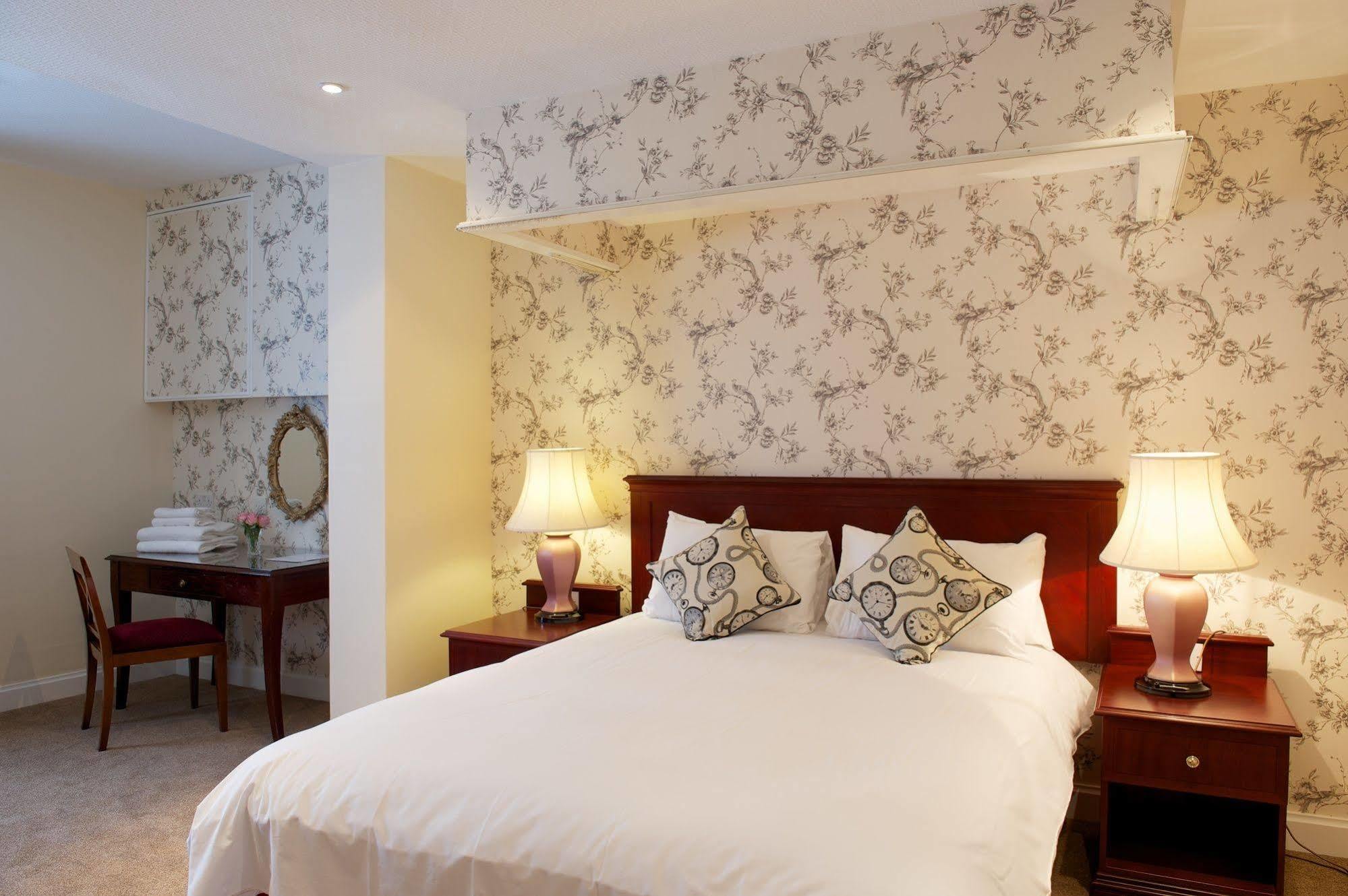 The Rose And Crown Hotel Wisbech Esterno foto