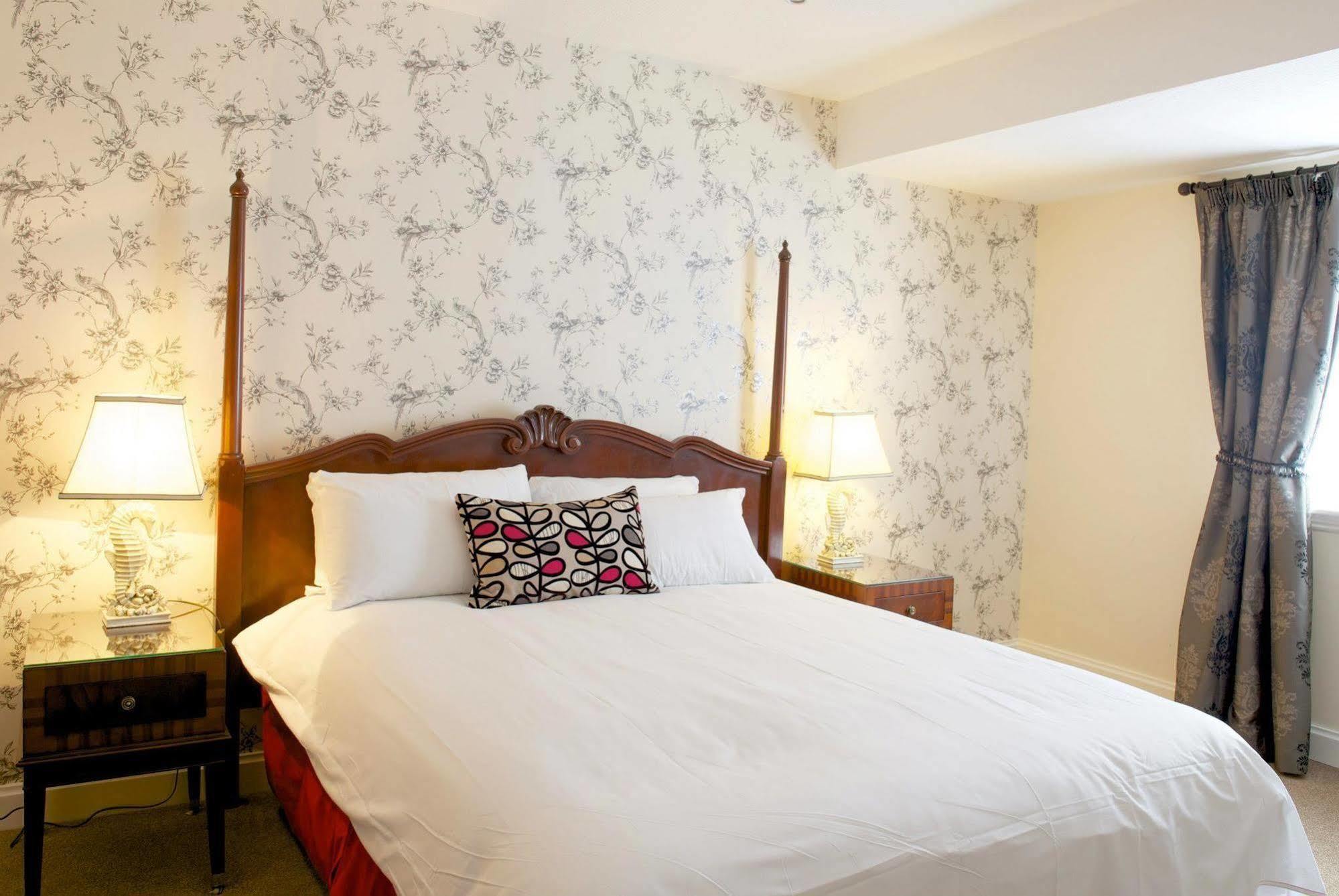 The Rose And Crown Hotel Wisbech Esterno foto